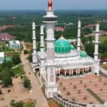 Kota Samarinda, Profil Kota Samarinda, Sejarah Kota Samarinda, Ibu Kota Kalimantan Timur, Populasi Kota Samarinda, Peta Kota Samarinda, Kota Samarinda di Pulau Kalimantan, Kota Samarinda dalam angka, Kota Samarinda dalam statistik, Jembatan Mahakam, Jembatan Achmad Amins, Jembatan Mahakam Ulu, Jalan Tol Balikpapan–Samarinda, Bandara Internasional Aji Pangeran Tumenggung Pranoto, Terowongan Selili Samarinda, Pembangunan infrastruktur Samarinda, Proyek infrastruktur Samarinda, Transportasi umum Samarinda, Aksesibilitas Samarinda, Wisata alam Samarinda, Wisata budaya Samarinda, Tempat wisata di Samarinda, Taman Samarendah, Taman Cerdas Samarinda, Museum Samarinda, Kuliner khas Samarinda, Amplang Samarinda, Sarung Samarinda, Festival budaya Samarinda (Samarinda), Berita Kota Samarinda, Info Kota Samarinda, Update Kota Samarinda, Pemerintah Kota Samarinda, Agenda Kota Samarinda, Kebijakan Pemkot Samarinda, Isu lokal Kota Samarinda, Berita terkini Samarinda, Kegiatan Pemkot Samarinda, Pembangunan Kota Samarinda, Pemilu Kota Samarinda, Pilwali Samarinda, Pemilihan Wali Kota Samarinda, Andi Harun Wali Kota Samarinda, Saefuddin Zuhri Wakil Wali Kota Samarinda, Partai politik di Samarinda, Kampanye politik Samarinda, Politik lokal Samarinda, Kandidat Wali Kota Samarinda, Berita Kota Samarinda, Info Samarinda, Update Samarinda, Pemerintah Kota Samarinda, Berita terkini Samarinda, Kabar Samarinda, Samarinda hari ini