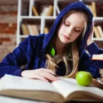 Kota Samarinda Cara Mengatasi Stres Belajar pada Mahasiswa di Tengah Tugas Menumpuk