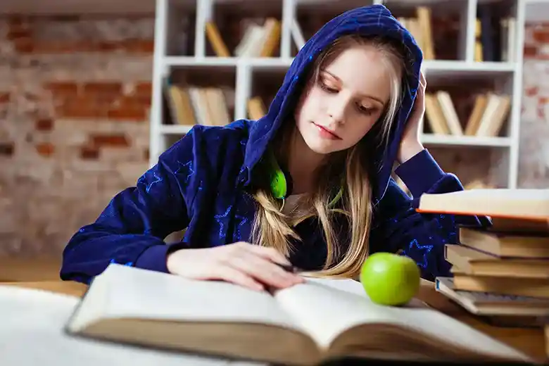 Kota Samarinda Cara Mengatasi Stres Belajar pada Mahasiswa di Tengah Tugas Menumpuk