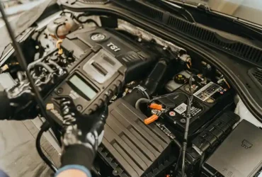 Kota Samarinda Cara Merawat Aki Mobil agar Tahan Lama dan Tidak Mudah Soak