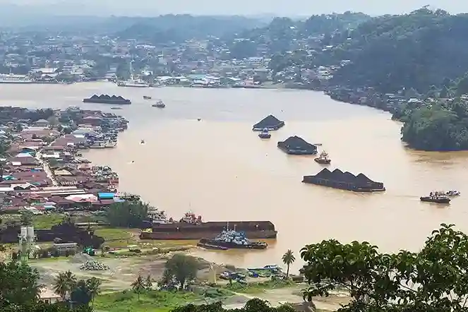 Kota Samarinda Panduan Wisata Sungai Mahakam Ikon Kota Samarinda
