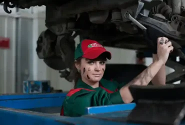 Kota Samarinda Tips Servis Mobil Rutin Waktu Terbaik dan Biaya yang Diperlukan